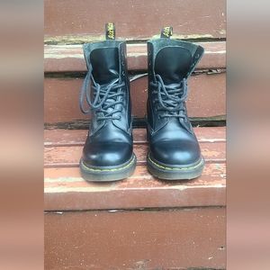 Dr. Martens | Womens Clemency Boot